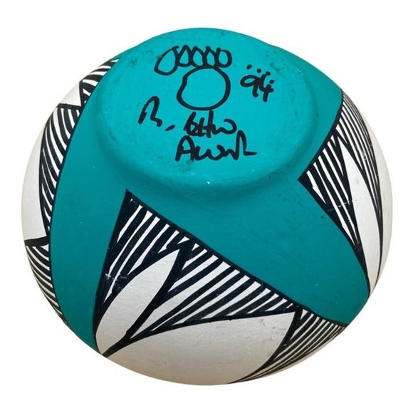 New Mexico 1994 Pueblo Pottery Teal Blue Vase Native American Vessel LOT 2 READ - Picture 2 of 12